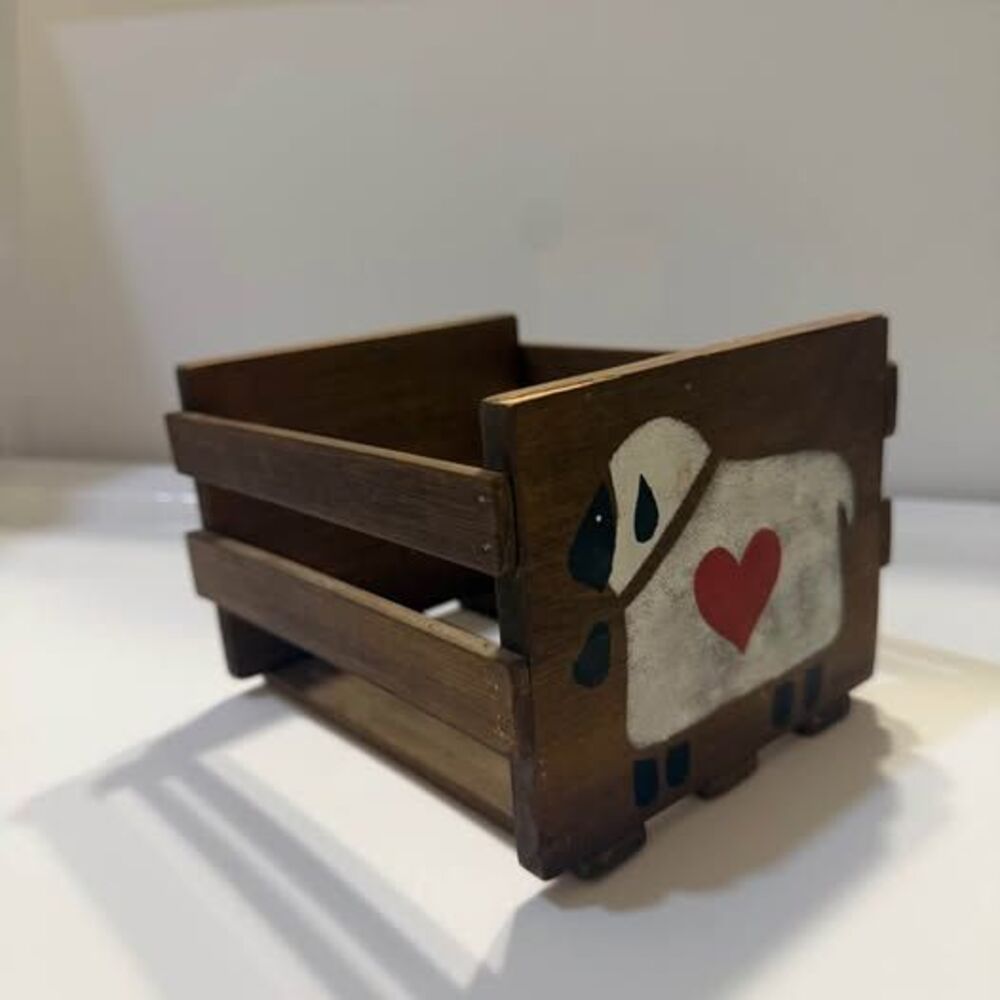 Vintage 90s Country Primitive Wooden Crate Sheep Heart Napkin Holder Desk Basket